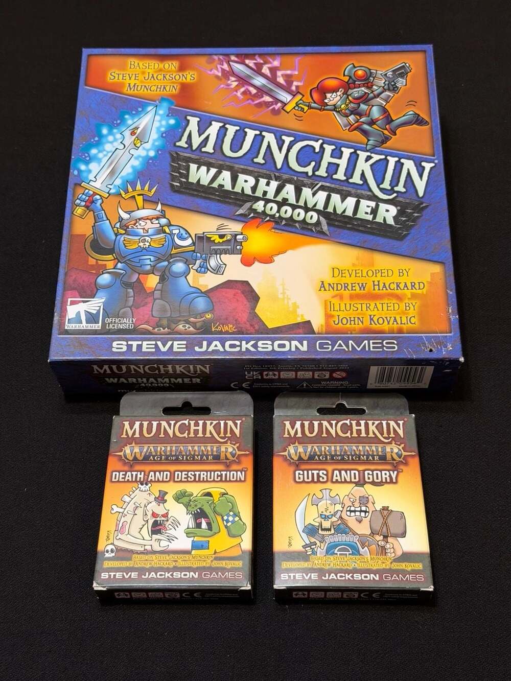 Munchkin Warhammer 40000 Board Game Plus 2 Expansions